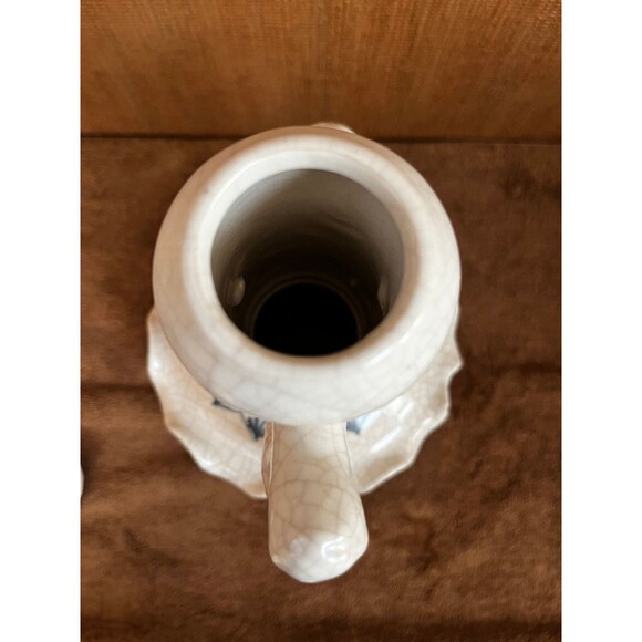 Chinese Ming-Style Kendi Pouring Vessel - Picture 5 of 6